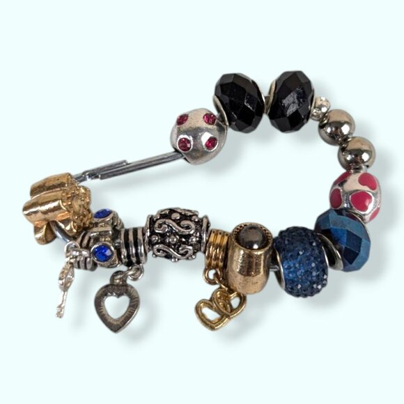 Lot of 16 Bead Style Bracelet Charms - Picture 1 of 5